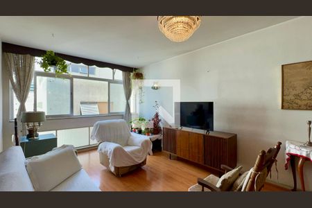 Sala de TV de apartamento à venda com 2 quartos, 100m² em Jardim Paulista, São Paulo
