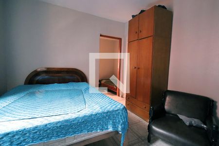 Quarto 1 de casa à venda com 6 quartos, 264m² em Vila Claudio, Santo André