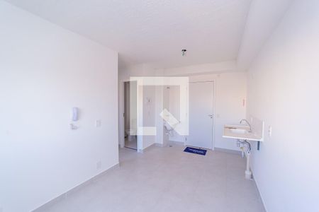 Sala/Cozinha de apartamento à venda com 2 quartos, 33m² em Engenheiro Goulart, São Paulo