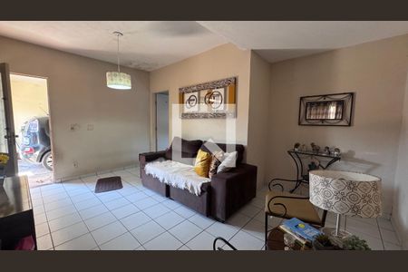 Sala de casa para alugar com 3 quartos, 360m² em Jardim Eulina, Campinas