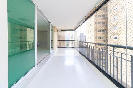 Sala - Varanda de apartamento à venda com 3 quartos, 167m² em Brooklin, São Paulo