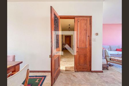 Sala de apartamento à venda com 3 quartos, 156m² em Higienópolis, São Paulo