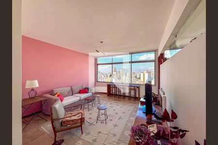 Sala de apartamento à venda com 3 quartos, 156m² em Higienópolis, São Paulo