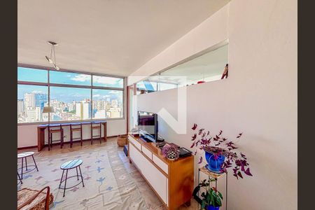 Sala de apartamento à venda com 3 quartos, 156m² em Higienópolis, São Paulo