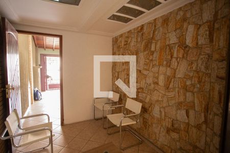 Hall de entrada  de casa para alugar com 3 quartos, 200m² em Parque Sao Domingos, São Paulo