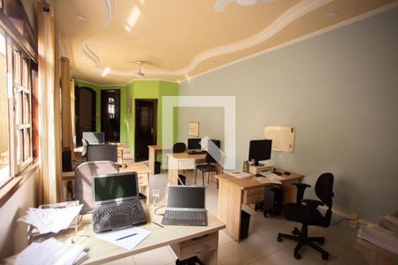 Sala de casa para alugar com 3 quartos, 200m² em Parque Sao Domingos, São Paulo