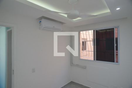 Quarto 1 de apartamento à venda com 2 quartos, 40m² em Itanhangá, Rio de Janeiro