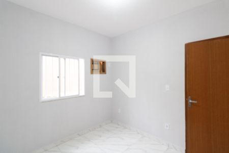 Quarto 1 de casa para alugar com 2 quartos, 1m² em Guaratiba, Rio de Janeiro