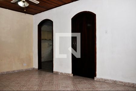 Sala de casa para alugar com 2 quartos, 60m² em Piqueri, São Paulo