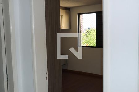 Quarto 2 de apartamento para alugar com 2 quartos, 43m² em Jardim Vista Alegre, Embu das Artes