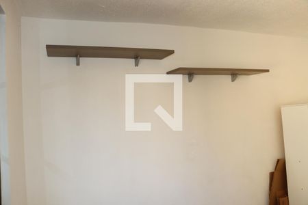 Quarto de apartamento para alugar com 2 quartos, 43m² em Jardim Vista Alegre, Embu das Artes