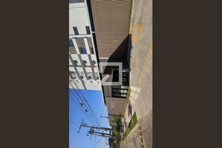 Fachada e portaria de apartamento para alugar com 3 quartos, 74m² em Vila Rosa, Goiânia