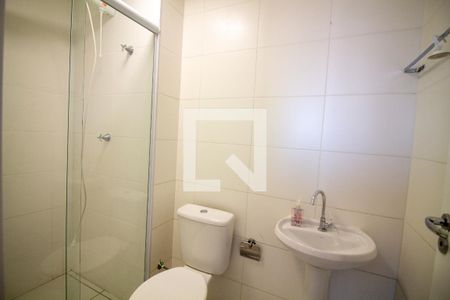 Banheiro da Suíte de apartamento à venda com 1 quarto, 28m² em Vila das Belezas, São Paulo