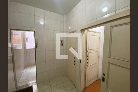 Apartamento à venda com 2 quartos, 56m² em Copacabana, Rio de Janeiro