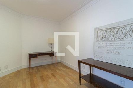 Apartamento à venda com 3 quartos, 200m² em Itaim Bibi, São Paulo
