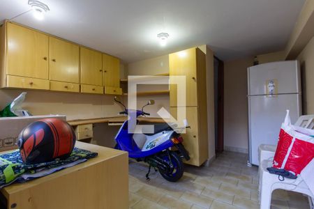 Escritório de casa para alugar com 2 quartos, 250m² em Jardim Belem, São Paulo