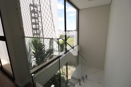 Corredor de casa de condomínio para alugar com 4 quartos, 270m² em Granja Marileusa, Uberlândia