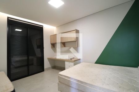 Quarto 1 de casa de condomínio para alugar com 4 quartos, 270m² em Granja Marileusa, Uberlândia