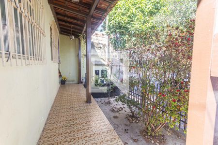 Jardim/Entrada da Casa 1 de casa à venda com 3 quartos, 185m² em São Paulo, Belo Horizonte