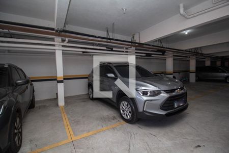 Garagem de casa de condomínio à venda com 2 quartos, 70m² em Vila Santa Edwiges, São Paulo