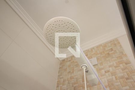 Banheiro da Suíte 1 de casa de condomínio à venda com 2 quartos, 70m² em Vila Santa Edwiges, São Paulo
