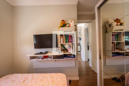 Quarto de apartamento à venda com 2 quartos, 43m² em Jardim Monte Alegre, Taboão da Serra