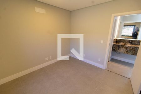 Escritório de casa de condomínio à venda com 4 quartos, 411m² em Loteamento Alphaville Campinas, Campinas