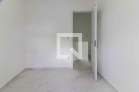 Quarto 2 de apartamento para alugar com 2 quartos, 60m² em Jardim Pinheiros, São Paulo