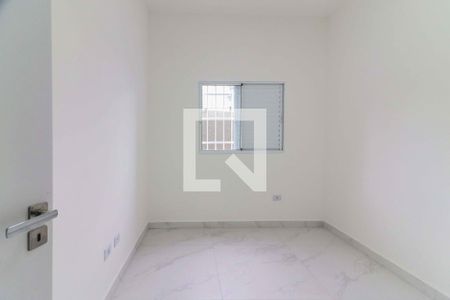 Quarto 2 de apartamento para alugar com 2 quartos, 60m² em Jardim Pinheiros, São Paulo