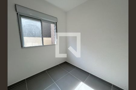 Quarto 2 de apartamento para alugar com 2 quartos, 76m² em Jardim São Luís, São Paulo