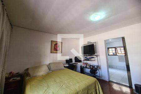 Suíte 1 de casa para alugar com 2 quartos, 400m² em Vila Macedópolis, São Paulo