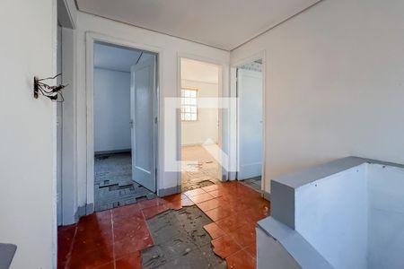 Piso Superior de casa à venda com 3 quartos, 200m² em Vila Monumento, São Paulo