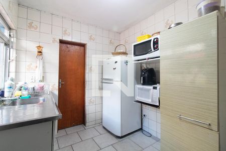 Cozinha de casa à venda com 2 quartos, 180m² em Santa Tereza, Porto Alegre