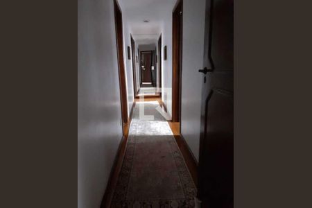 Corredor de apartamento à venda com 3 quartos, 160m² em Morumbi, São Paulo