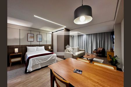 Sala de apartamento à venda com 1 quarto, 50m² em Santo Amaro, São Paulo