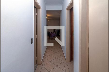 Corredor de apartamento à venda com 3 quartos, 210m² em Vila Moraes, São Paulo