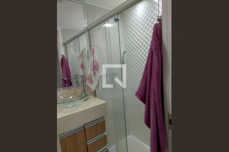 Banheiro 1 de apartamento à venda com 2 quartos, 64m² em Barra da Tijuca, Rio de Janeiro