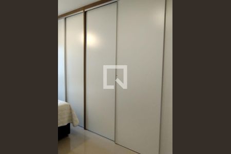 Quarto 1 de apartamento à venda com 2 quartos, 64m² em Barra da Tijuca, Rio de Janeiro