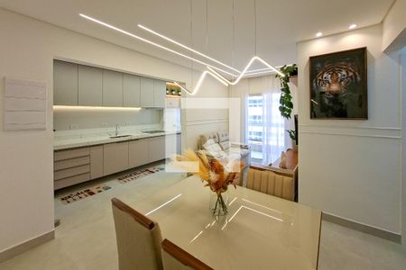 Sala de apartamento para alugar com 2 quartos, 67m² em Canto do Forte, Praia Grande