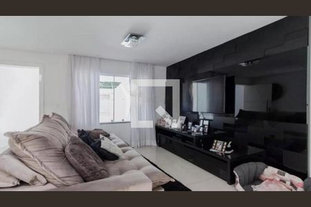 Casa à venda com 3 quartos, 255m² em Vila Vilma, Santo André