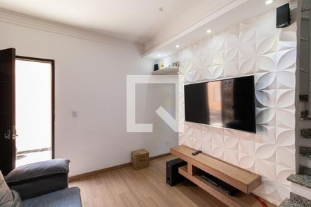 Sala de casa de condomínio à venda com 2 quartos, 76m² em Vila Monte Santo, São Paulo