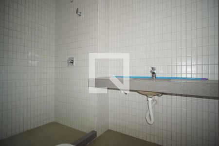 Banheiro da Suíte 1 de apartamento à venda com 3 quartos, 160m² em Petrópolis, Porto Alegre