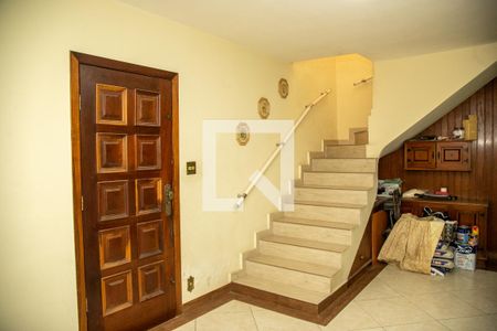 Sala de casa à venda com 3 quartos, 168m² em Jardim Aeroporto, São Paulo