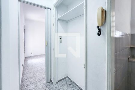 Corredor de apartamento para alugar com 1 quarto, 22m² em Centro, Rio de Janeiro