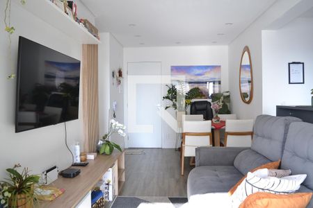 Sala de apartamento à venda com 2 quartos, 61m² em Vila Apiai, Santo André