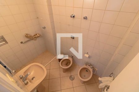 Banheiro de apartamento à venda com 2 quartos, 64m² em Vila Clementino, São Paulo