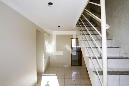 Sala de apartamento à venda com 3 quartos, 140m² em Estrela do Oriente, Belo Horizonte