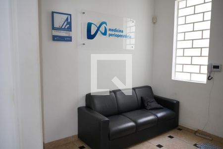 Sala de casa à venda com 7 quartos, 240m² em Parque da Mooca, São Paulo