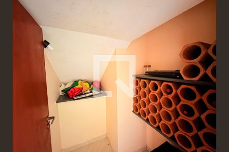 Espaço salão do andar inferior de casa de condomínio à venda com 5 quartos, 1000m² em Chácara Malota, Jundiaí