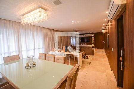 Sala de apartamento à venda com 3 quartos, 180m² em Nova Petrópolis, São Bernardo do Campo